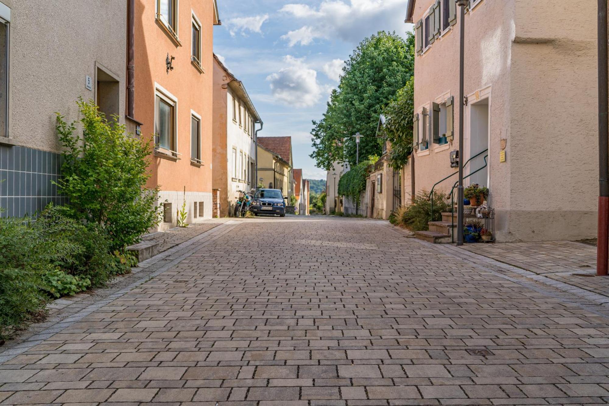 Ferienwohnung Nadine Petschler Obereisenheim Exterior foto